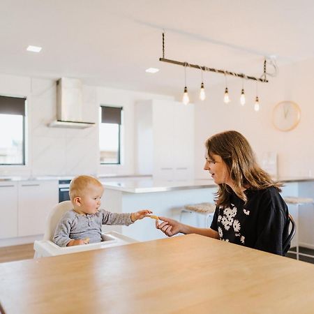 5 - Delightful Space In Tranquil Neighbourhood, Close To The Lake Ванака Экстерьер фото